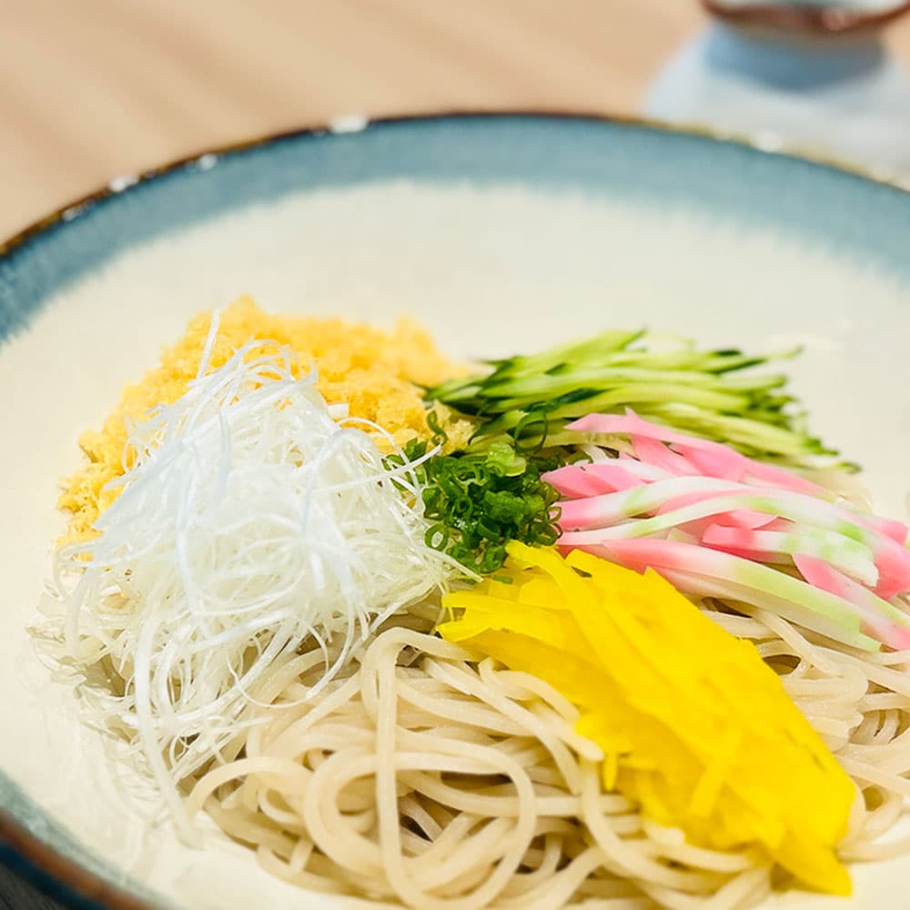 冷やしたぬき蕎麦